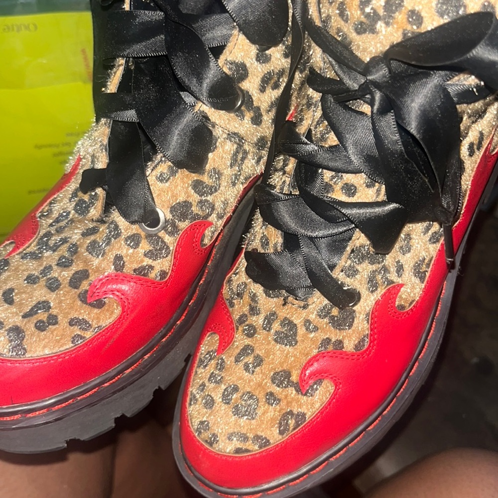 Dolls kills boots size 8